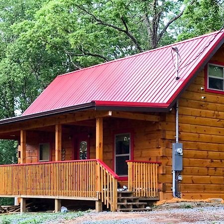 Custom Sevierville Log Cabin W/Spa - On 10 Acres! Exterior photo