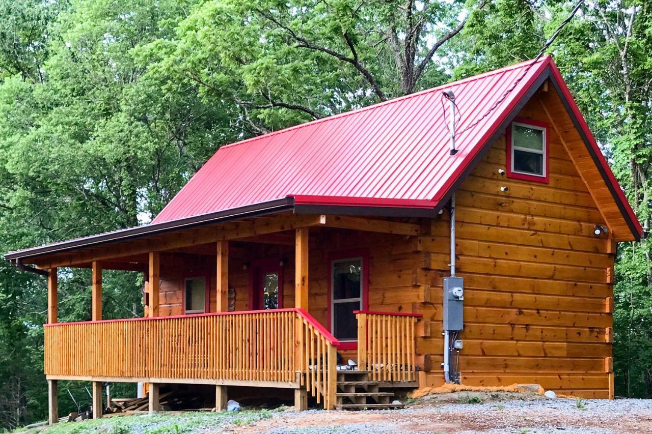 Custom Sevierville Log Cabin W/Spa - On 10 Acres! Exterior photo